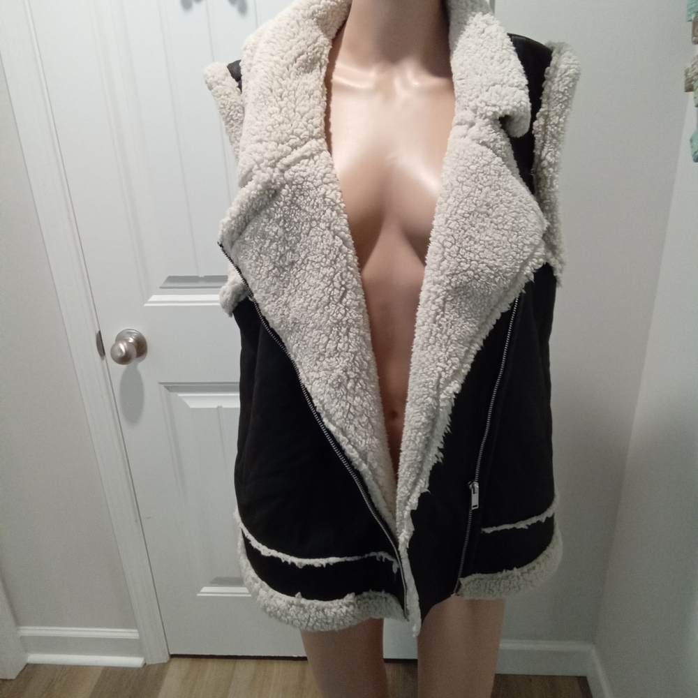 Relish No Less Size L Dark Brown and Cream Shearling Zip Up Vest